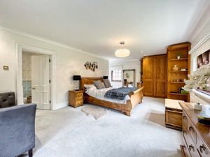 Photo 18- click for photo gallery